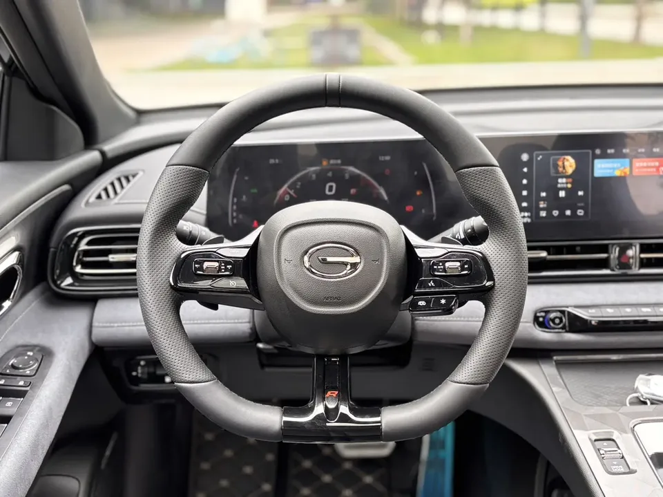 GAC Trumpchi Shadow Leopard 400T Automatic R Pro 2025 — миниатюра 5