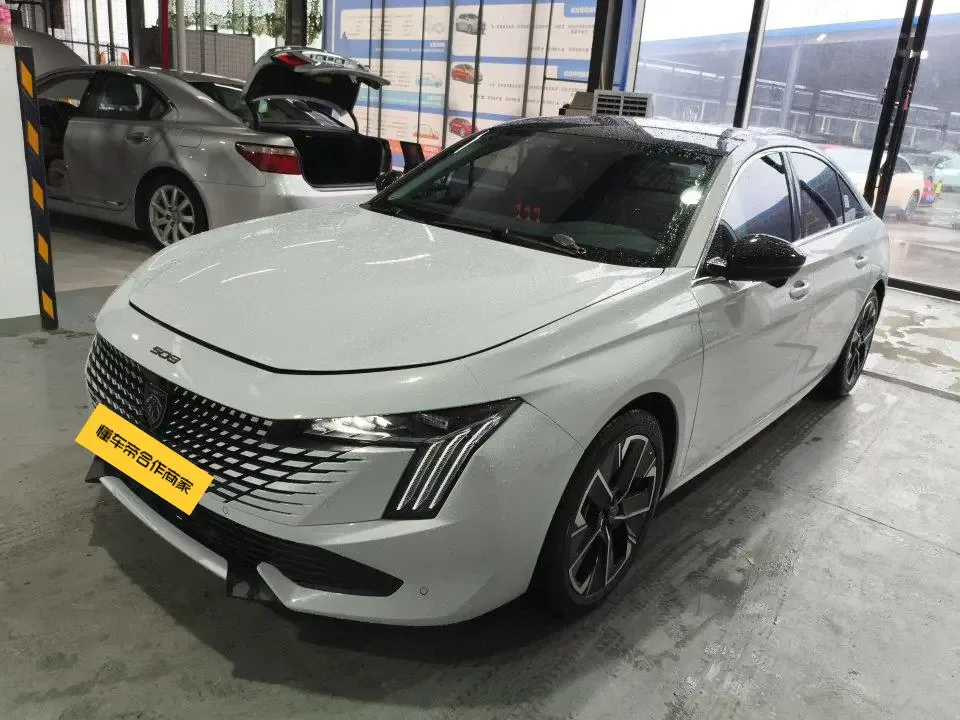 Peugeot 508L 2024
