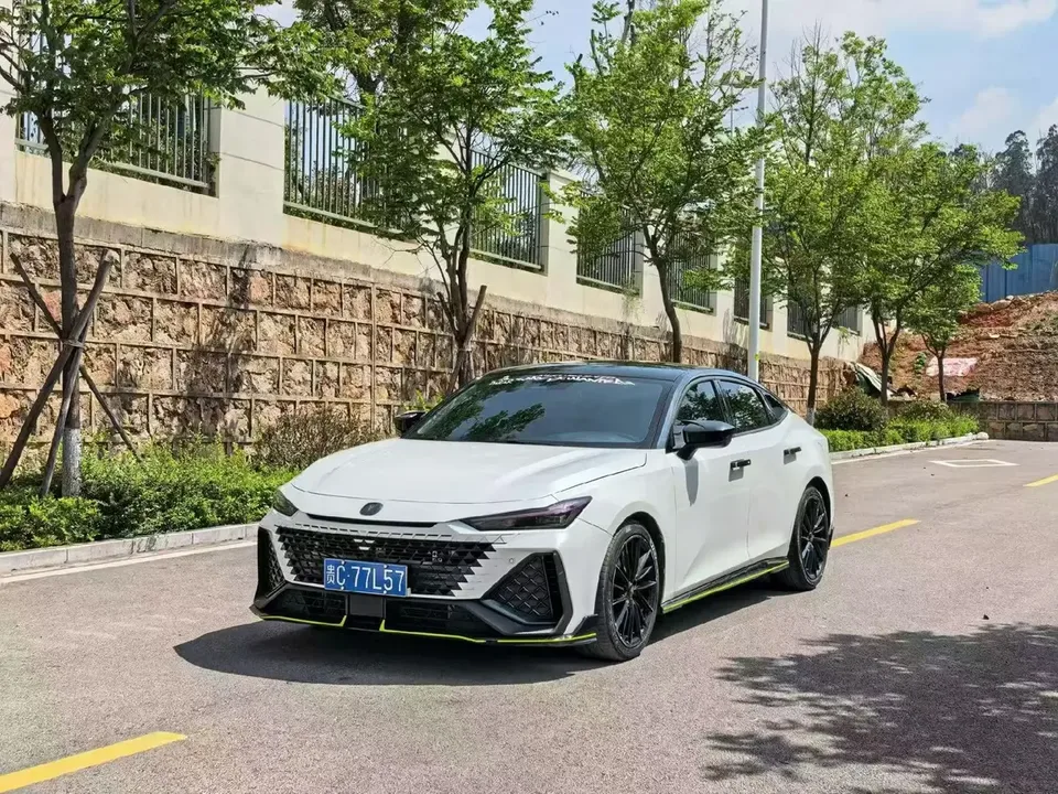Changan UNI-V 2023