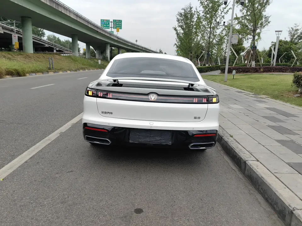 Changan Escape Escape Fourth-generation 1.5T DCT 500Bar Smart Edition 2026 — thumbnail 2