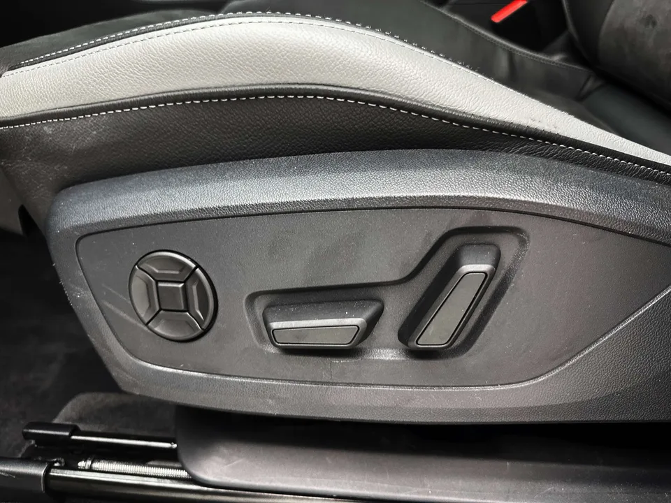 Audi Q3 Audi Q3 2023 35 TFSI Fashionable and Dynamic 2023 — миниатюра 3