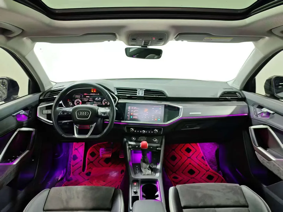 Audi Q3 Audi Q3 2022 35 TFSI Fashionable and Dynamic 2022 — миниатюра 3
