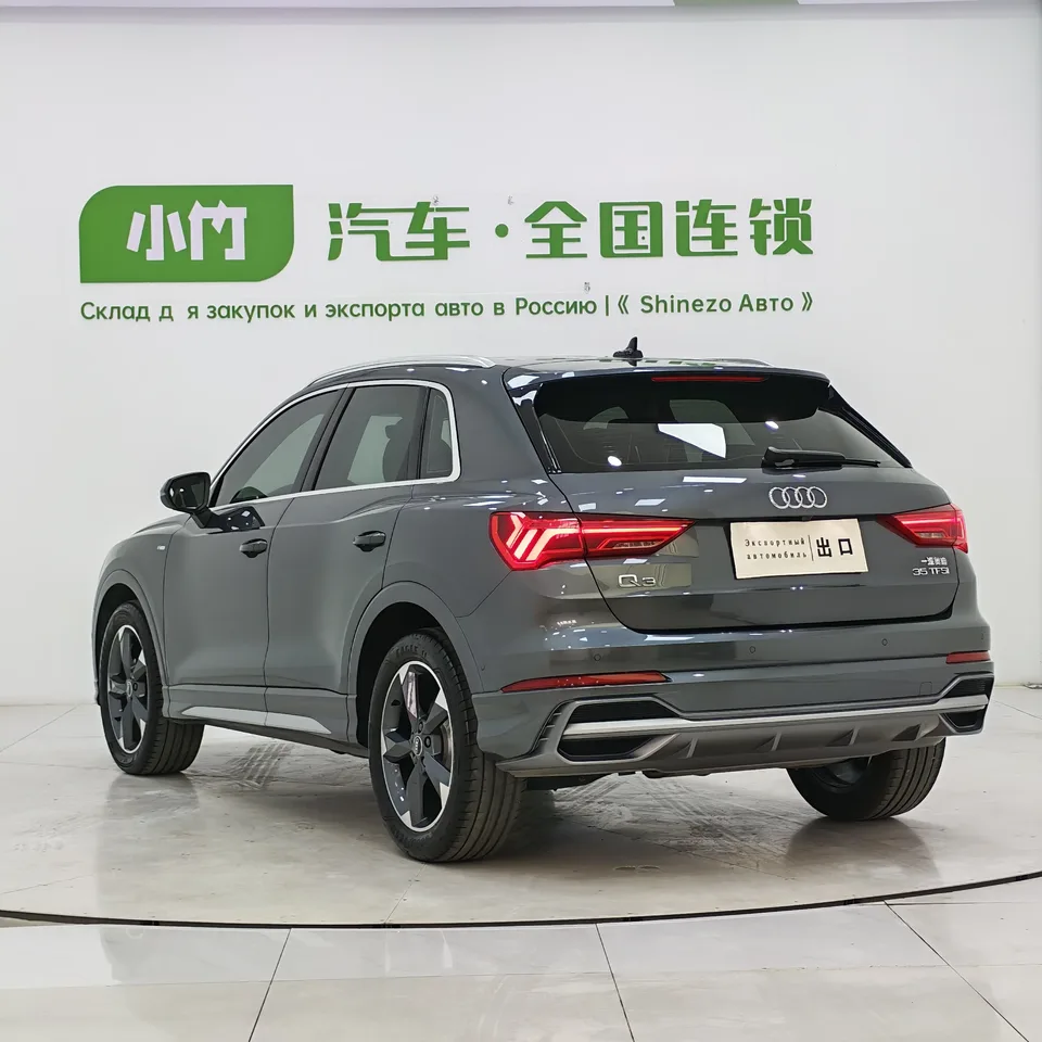 Audi Q3 Audi Q3 2023 35 TFSI Fashionable and Dynamic 2022 — миниатюра 2