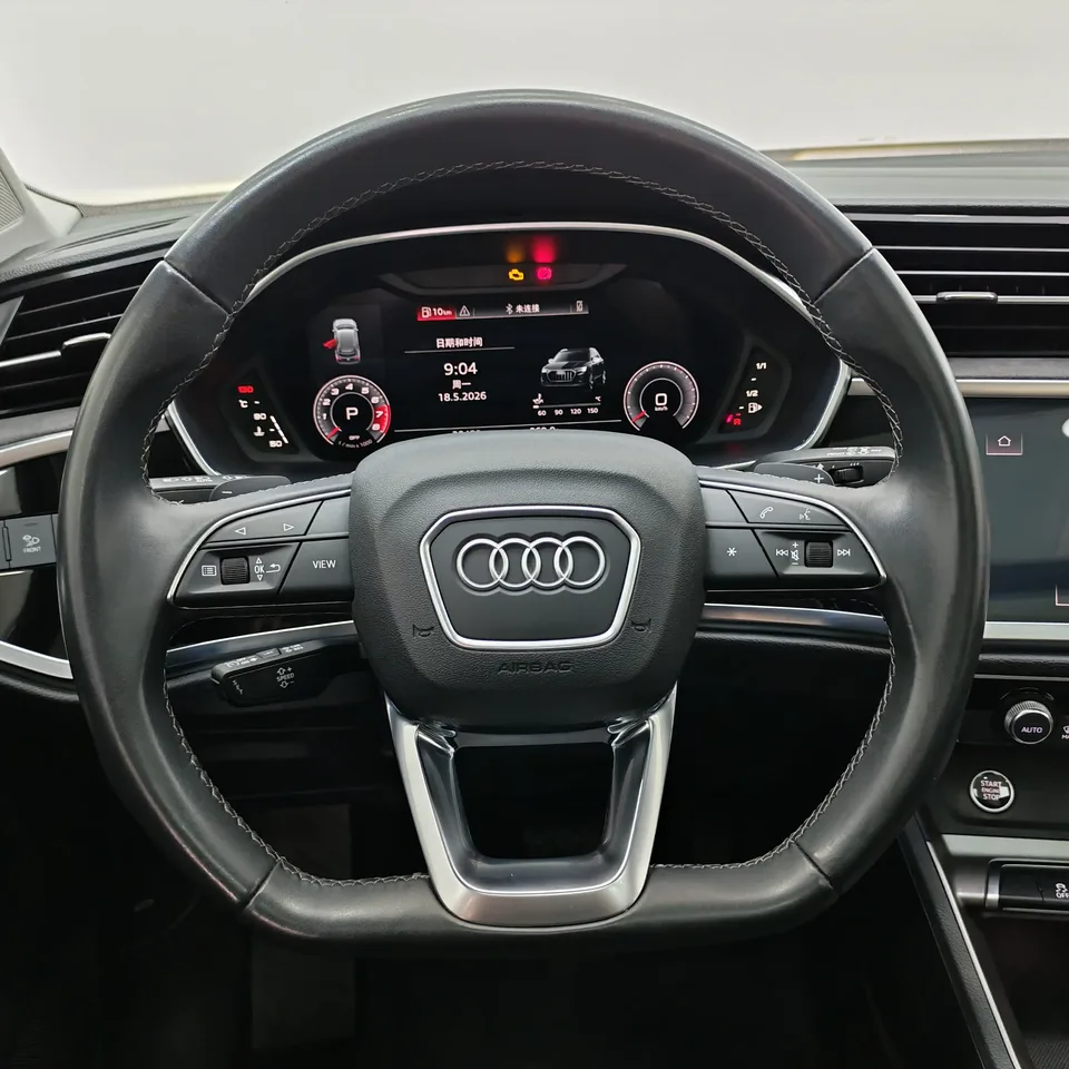 Audi Q3 Audi Q3 2023 35 TFSI Fashionable and Dynamic 2022 — миниатюра 4