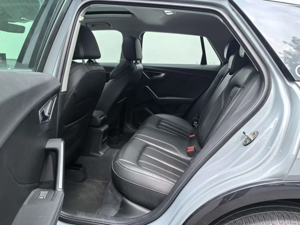 Audi Q2L Q2L Audi Q2L 2022 35 TFSI Enterprising and Elegant Model 2023 — миниатюра 5