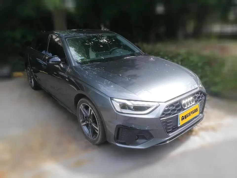 Audi a4 l Audi A4L 2022 40 TFSI luxury and dynamic model 2023 — миниатюра 3