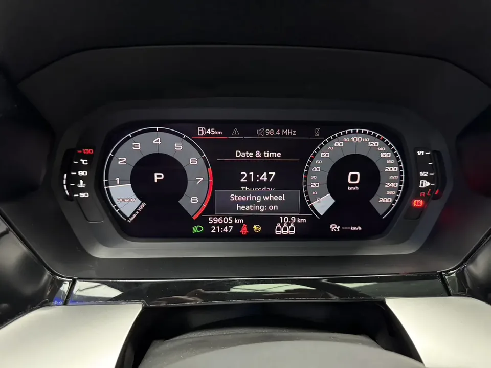 Audi A3 A3L Limousine 35 TFSI Fashion Sports 2022 — миниатюра 3