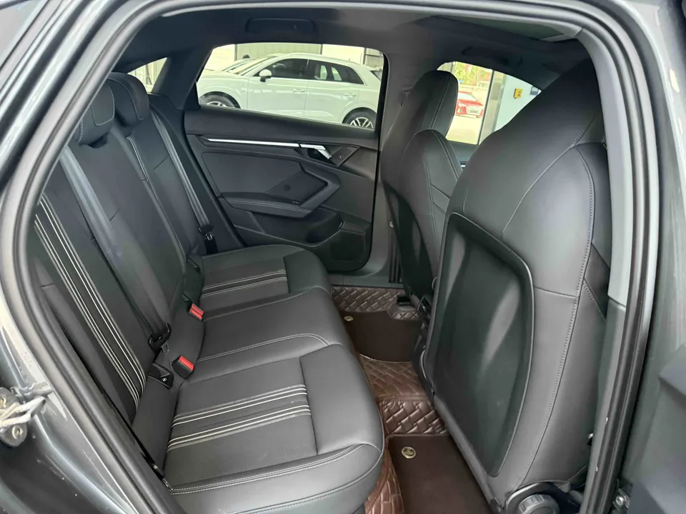 Audi A3 A3L Limousine 35 TFSI Fashion Sports 2022 — миниатюра 5
