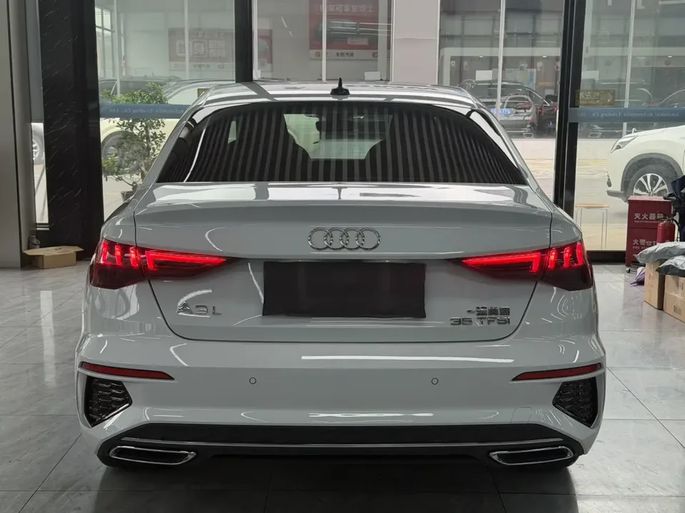 Audi A3 A3 A3L Limousine 35 TFSI Fashion Sports 2023 — thumbnail 2