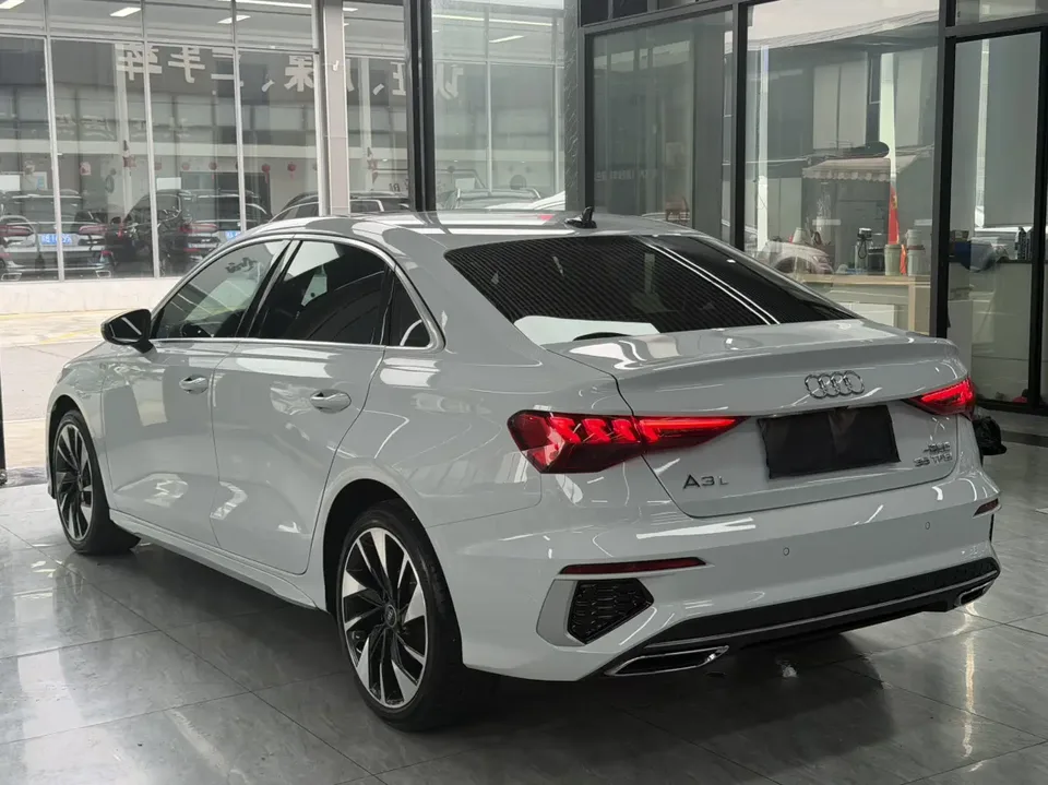 Audi A3 A3 A3L Limousine 35 TFSI Fashion Sports 2023 — thumbnail 4