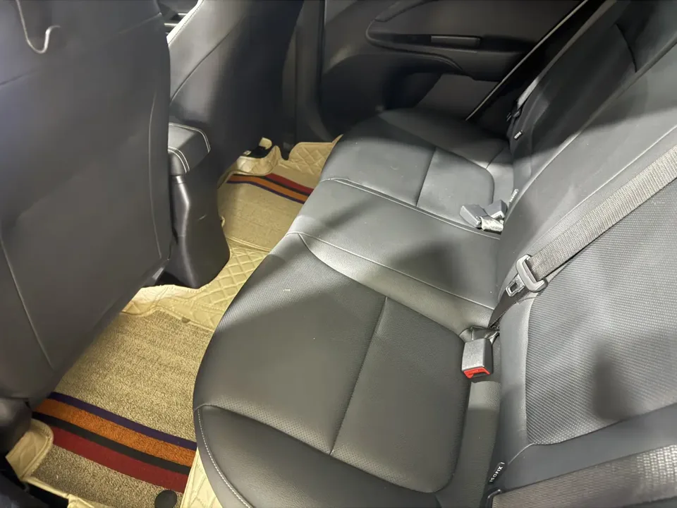 Kia KX1 Yipao facelift 1.4L CVT sunroof model 2023 — миниатюра 4