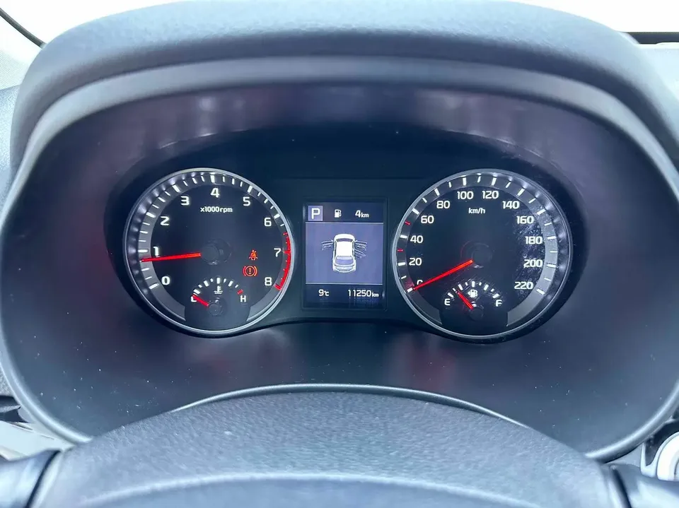 Kia KX1 1.4L CVT fun sunroof model 2022 — миниатюра 4