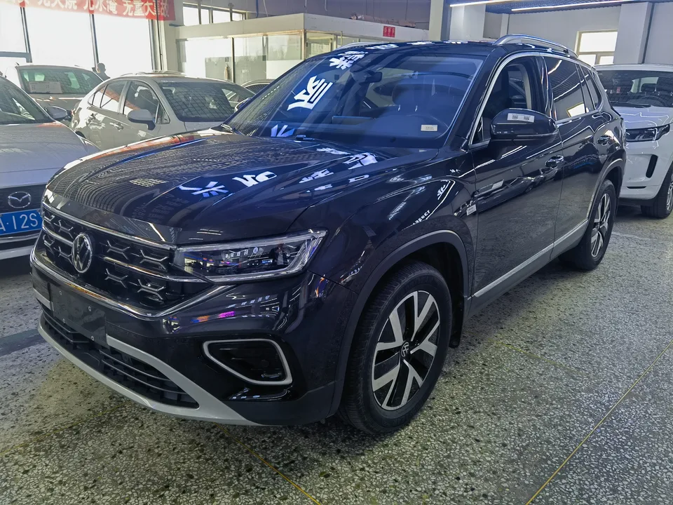 Volkswagen Tayron Tanyue 2023 280TSI 2WD Luxury Plus Advanced Edition 2023 — фото 1, купить с доставкой в Москву
