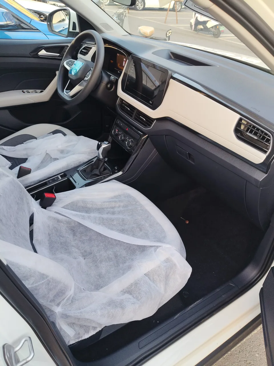 Volkswagen Tharu 2026 Tiguan 300TSI Sharp Edition 2026 — миниатюра 3