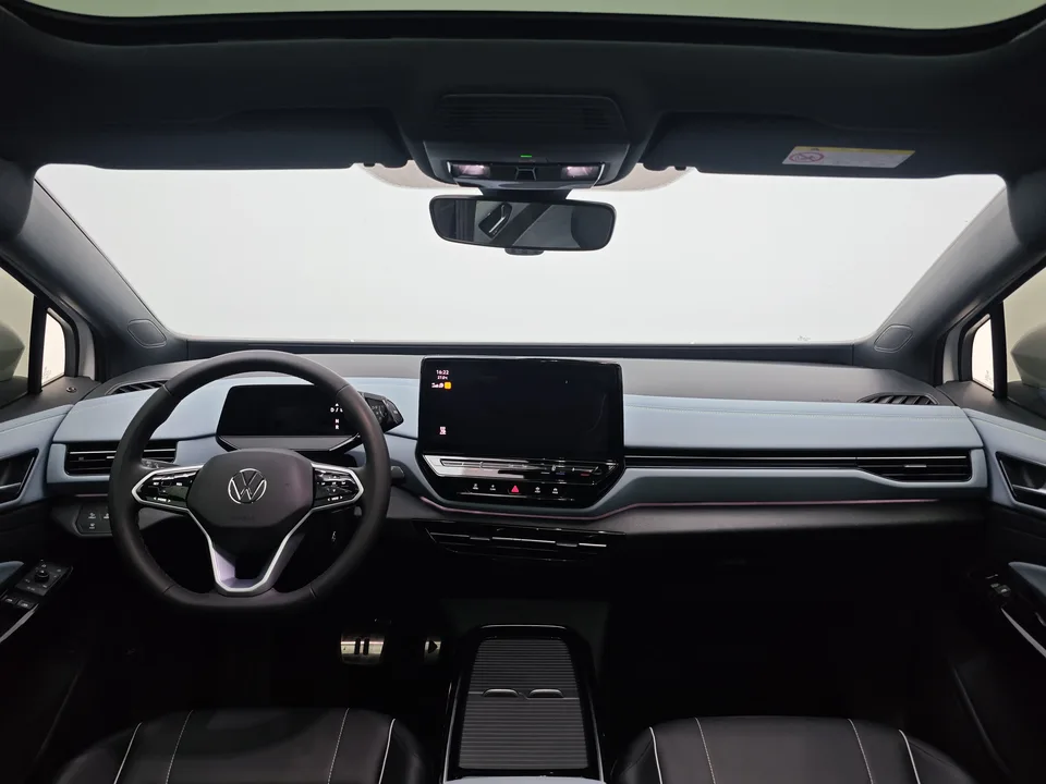 Volkswagen ID.4X Pure Intelligent Edition 2024 — миниатюра 5