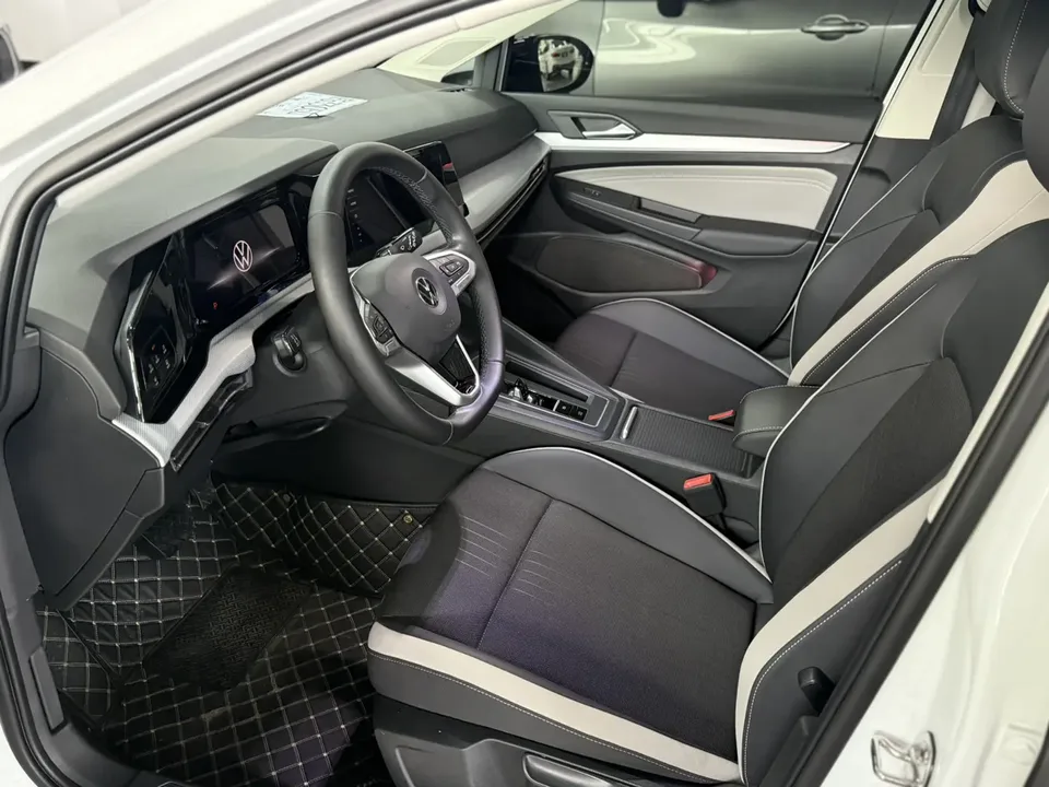 Volkswagen Golf golf 2021 280TSI DSG Pro 2022 — thumbnail 3