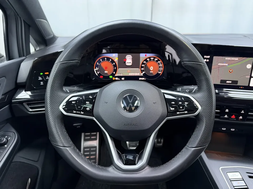 Volkswagen Golf Golf 2023 280TSI DSG R-Line 2023 — миниатюра 3