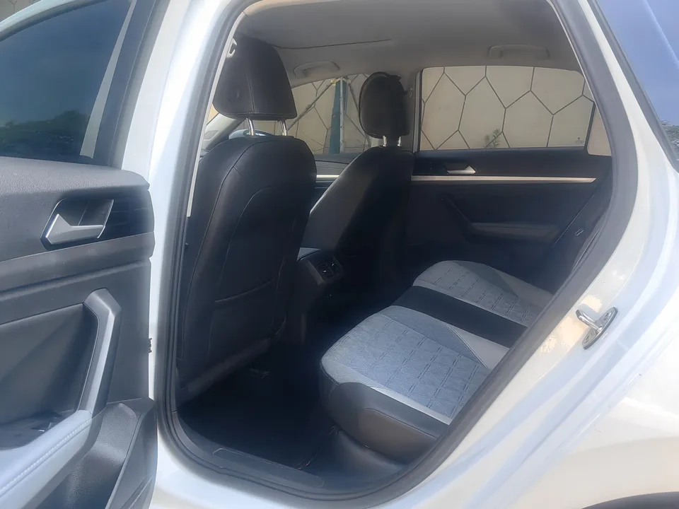 Volkswagen Lavida Lavida 2023 280TSI DSG Full Elegance Edition 2023 — thumbnail 3