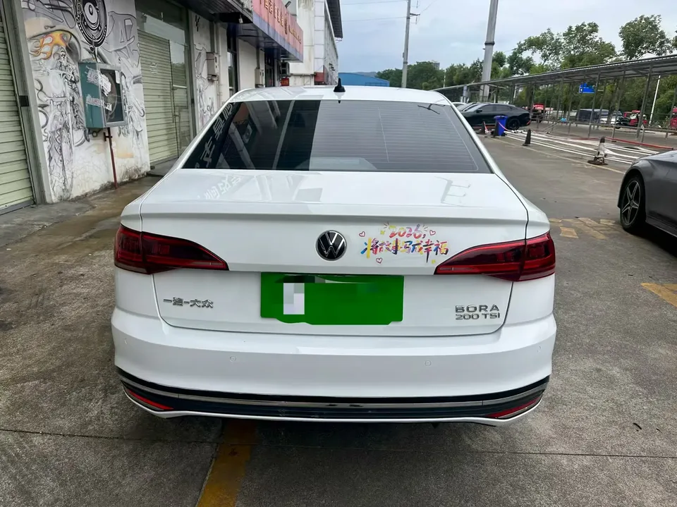 Volkswagen Bora Bora 2023 200TSI DSG Smart Edition 2023 — миниатюра 2