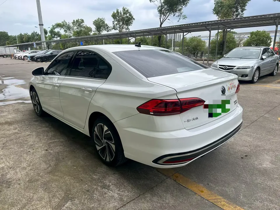 Volkswagen Bora Bora 2023 200TSI DSG Smart Edition 2023 — миниатюра 4