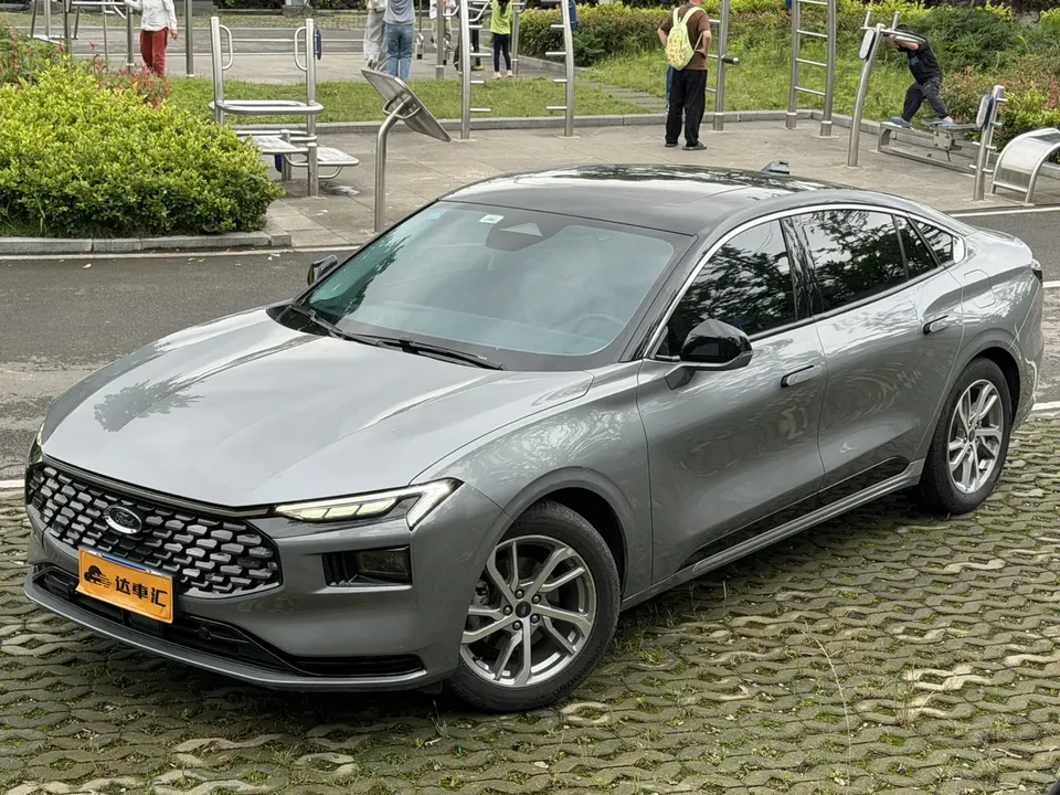 Ford Mondeo 2022