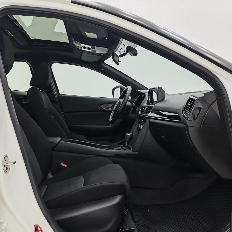 Mazda CX-4 CX-4 Mazda CX-4 2021 2.0L 2WD Blue Sky Vibrant Edition 2023 — thumbnail 5