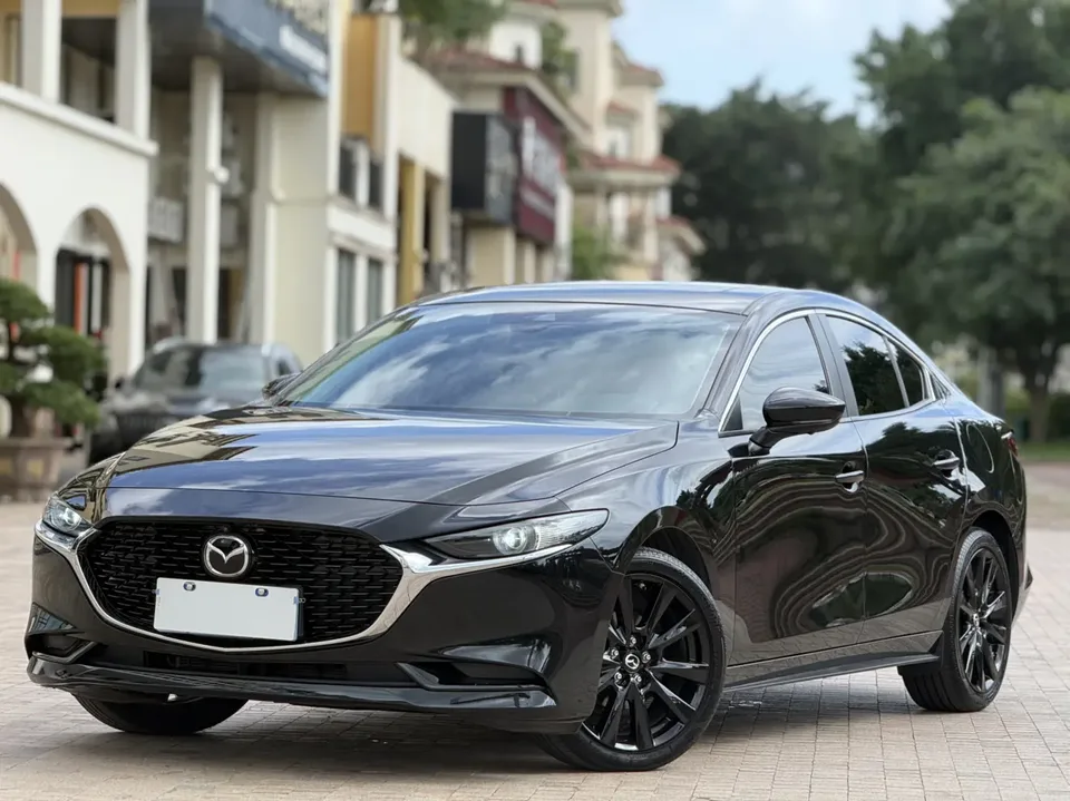 Mazda Axela Mazda3 2.0L Automatic Premium Edition 2024 — photo 1, buy with delivery to Moscow
