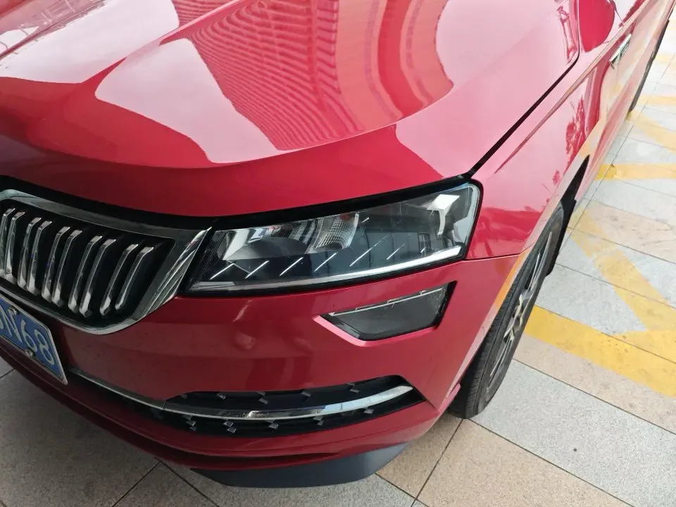Skoda Karoq 2022 Karoq TSI280 Premium Edition 2022 — миниатюра 2