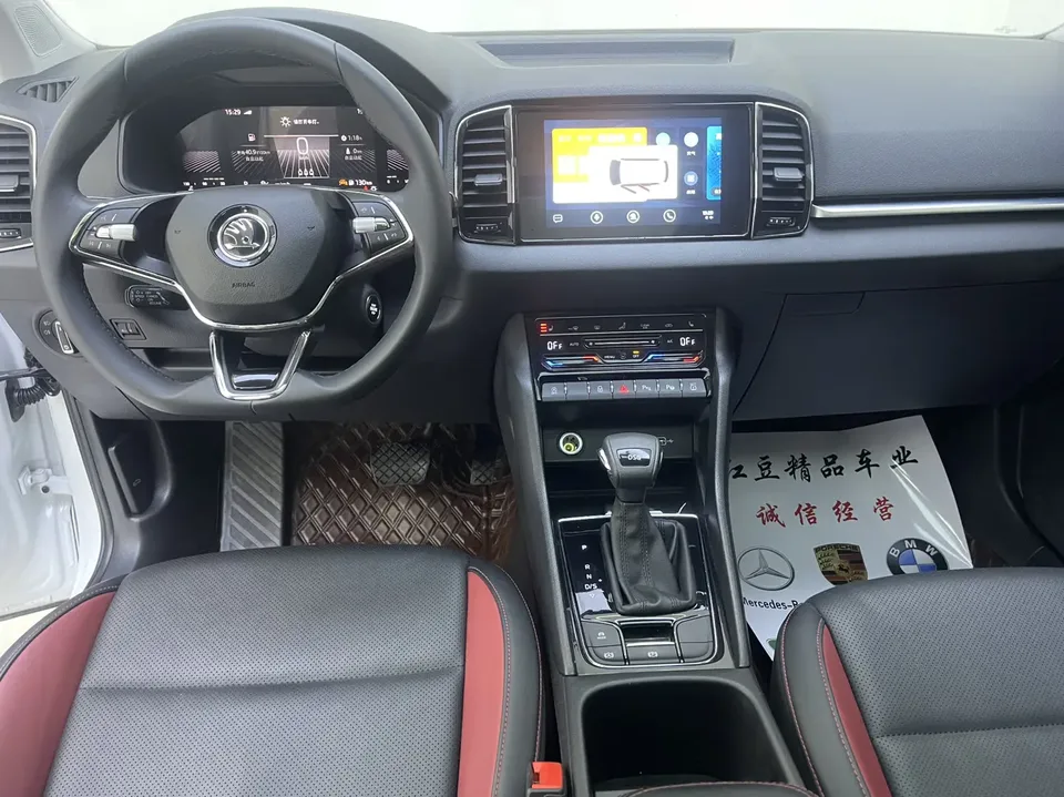 Skoda Karoq Karoq TSI280 Luxury Edition 2023 — thumbnail 3
