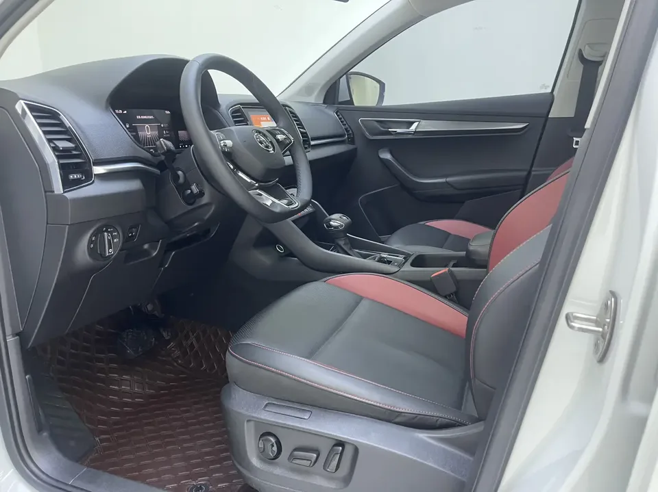Skoda Karoq Karoq TSI280 Luxury Edition 2023 — thumbnail 4