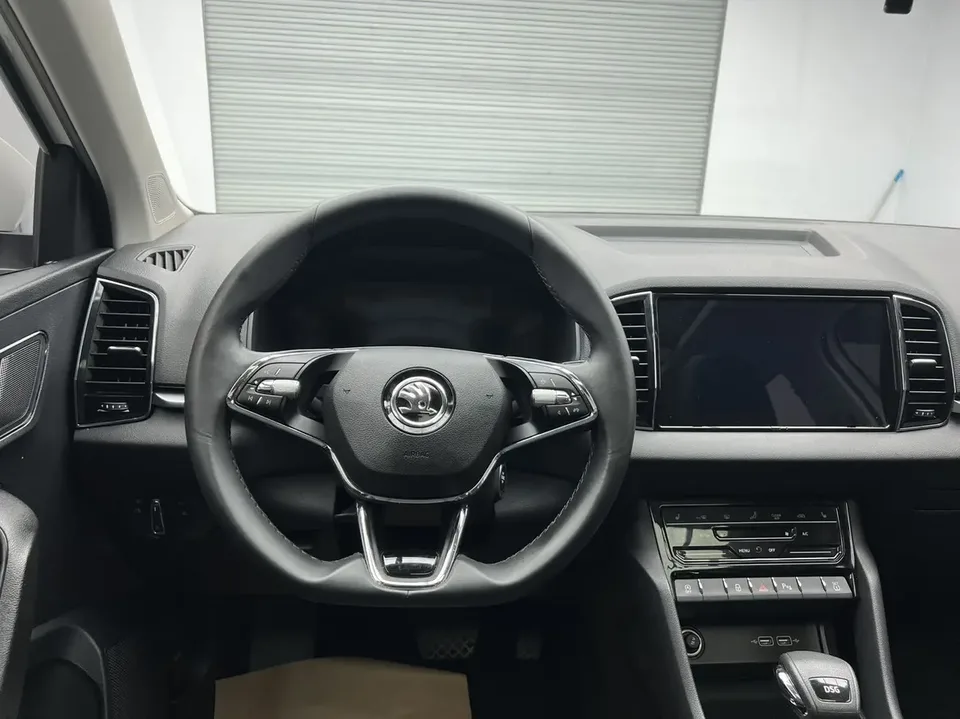 Skoda Karoq TSI280 Exclusive Edition 2022 — миниатюра 4