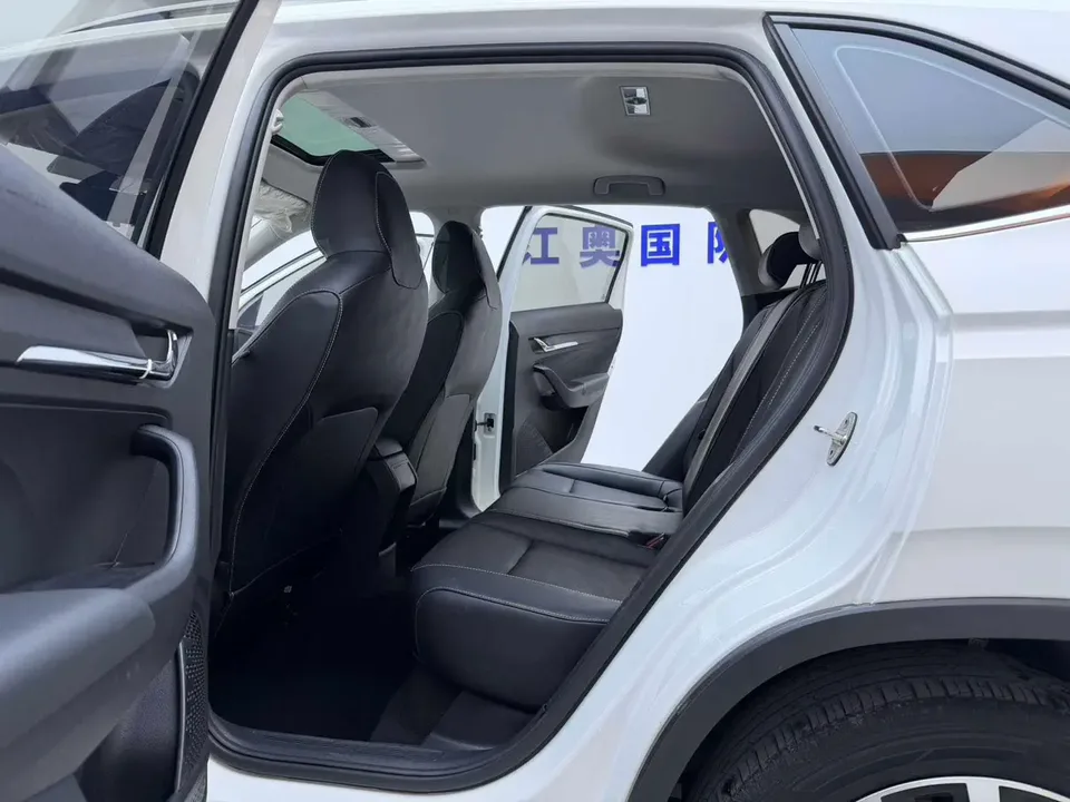 Skoda Comek Comek 1.5L automatic comfort version 2022 — thumbnail 5