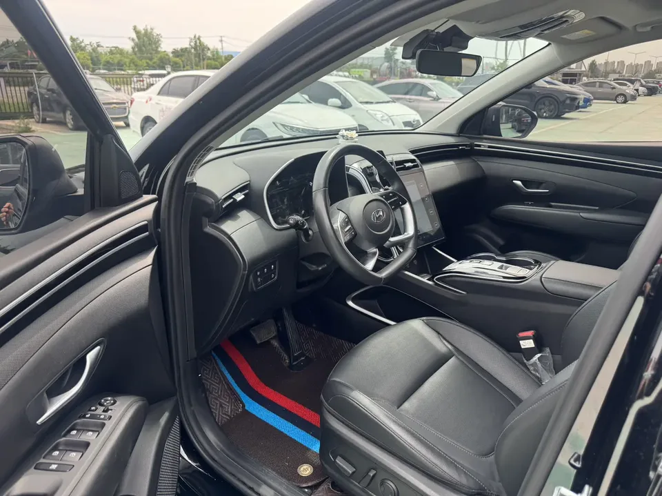 Hyundai tucson l Tucson 2023 Tucson L 1.5T DLX 2WD Luxury Edition 2023 — миниатюра 5