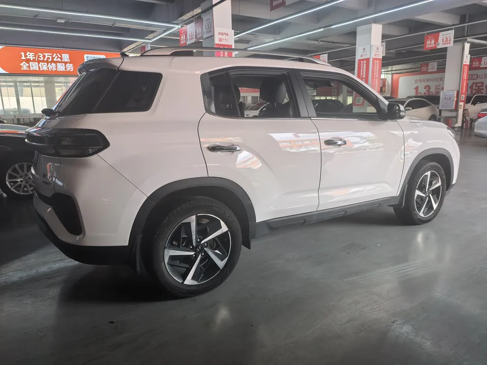 Hyundai ix35 Hyundai ix35 2021 240T GDi DCT 2WD Leading Edition GLS 2022 — миниатюра 5