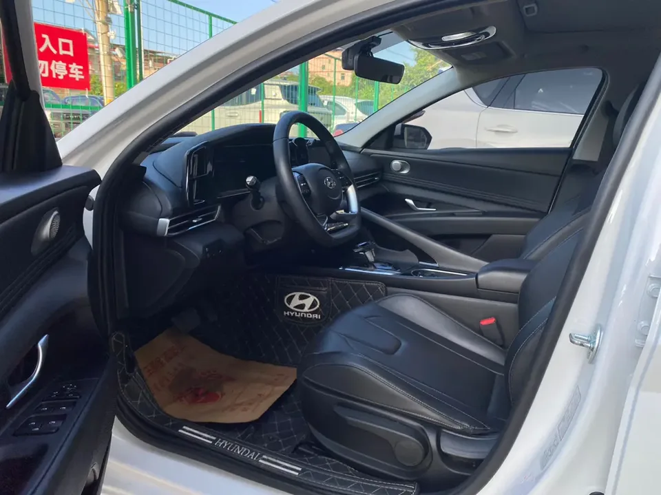 Hyundai Elantra Elantra 1.5L CVT GLX Elite Edition 2022 — миниатюра 5