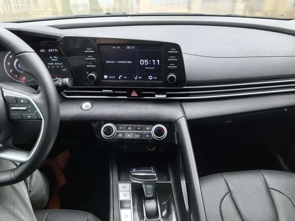 Hyundai Elantra Elantra Elantra 2021 1.5L CVT GLX Elite Edition 2022 — thumbnail 3