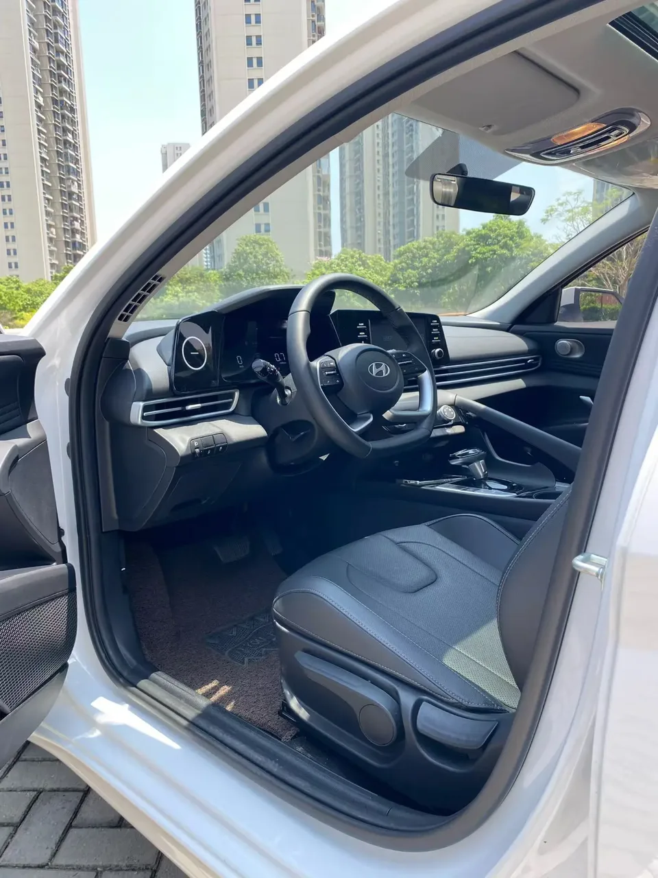 Hyundai Elantra Elantra 1.5L CVT GLX Elite Edition 2024 — миниатюра 5