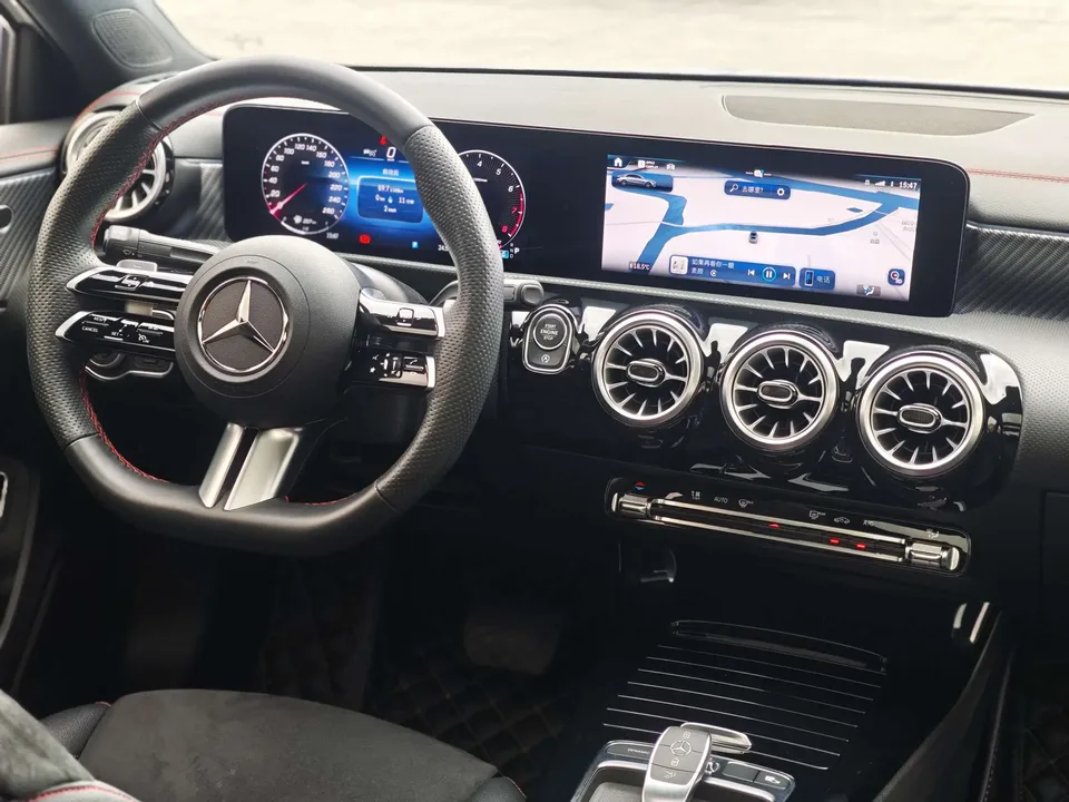 Mercedes-Benz Mercedes Benz A Class Mercedes-Benz A-Class 2024 facelift A 200 L fashion version 2024 — миниатюра 4