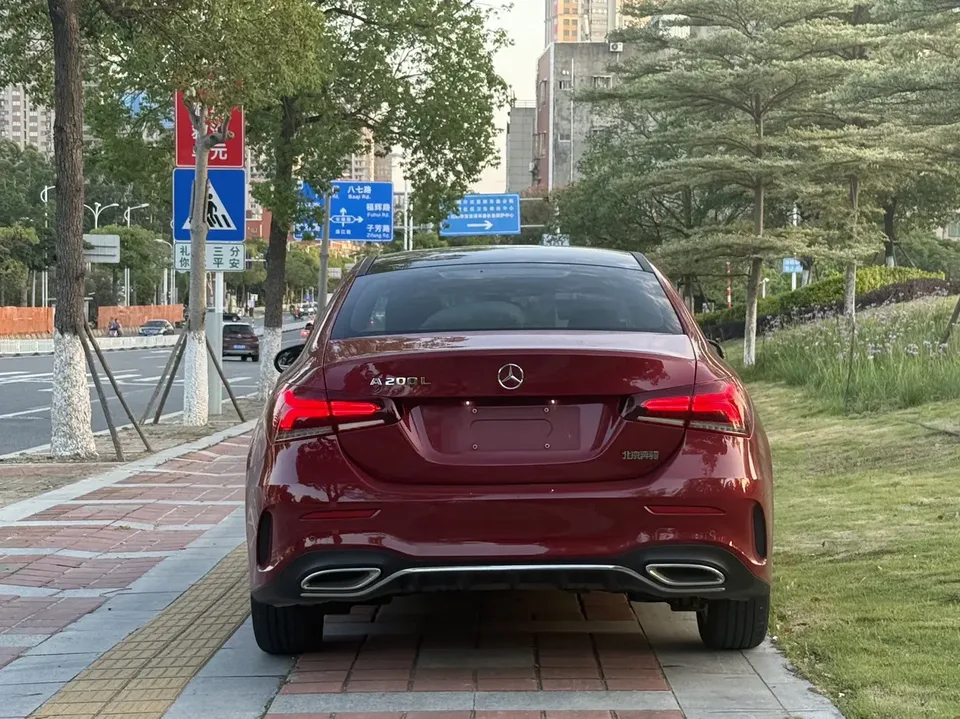 Mercedes-Benz Mercedes Benz A Class Mercedes-Benz A-Class 2022 A 200 L sports sedan dynamic version 2022 — миниатюра 2
