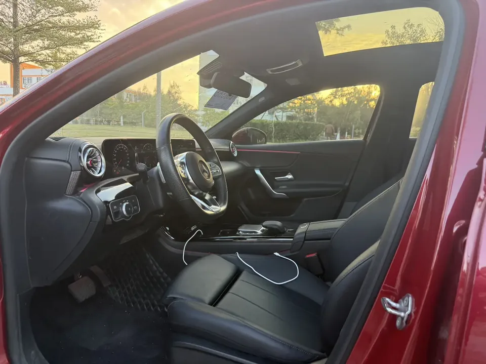 Mercedes-Benz Mercedes Benz A Class Mercedes-Benz A-Class 2022 A 200 L sports sedan dynamic version 2022 — миниатюра 3