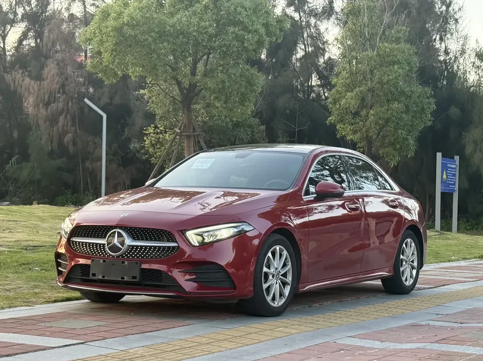 Mercedes-Benz Mercedes Benz A Class 2022
