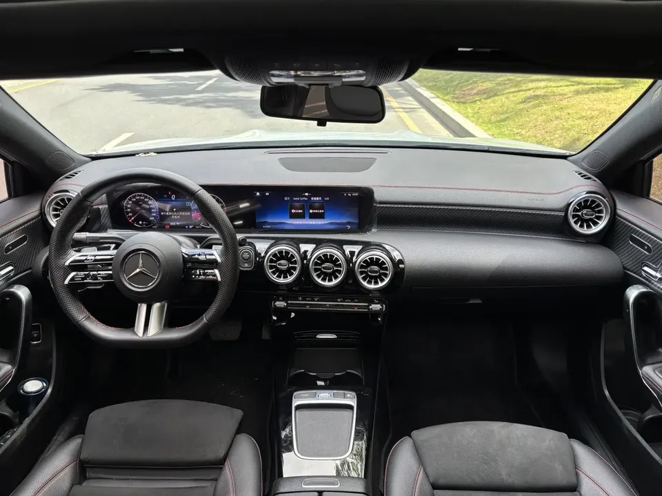 Mercedes-Benz Mercedes Benz A Class Mercedes-Benz A-Class 2024 facelift A 200 L fashion version 2024 — миниатюра 3