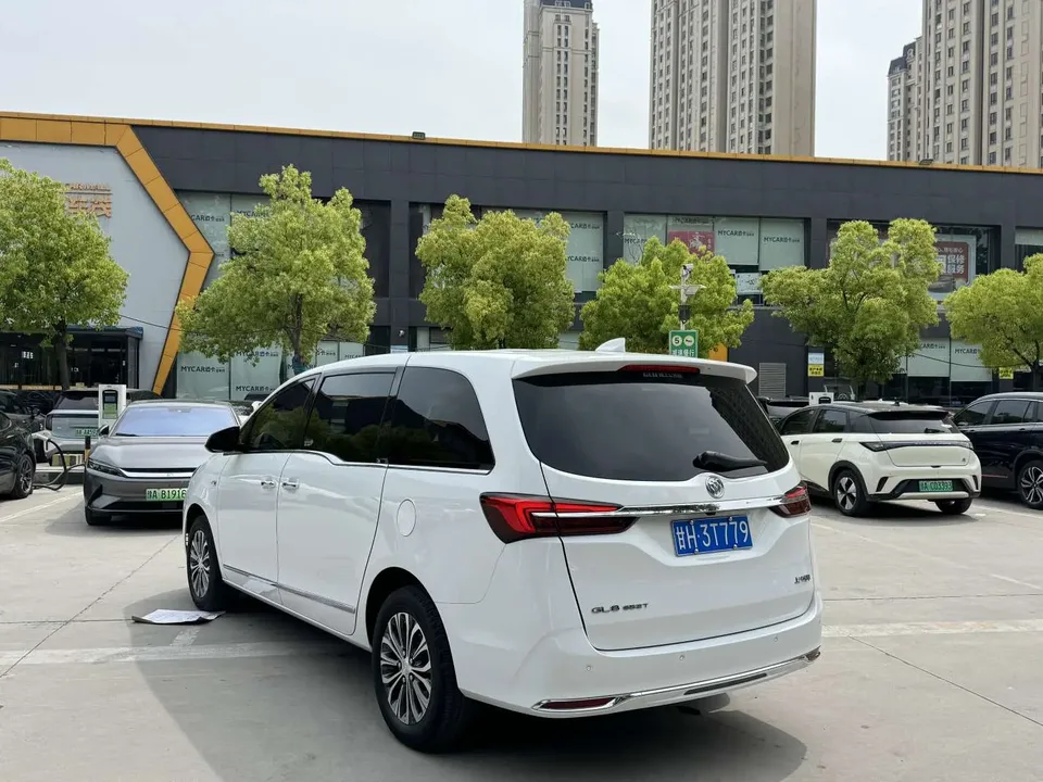Buick GL8 Buick GL8 2021 Land Business Class 652T Luxury Edition 2022 — миниатюра 4