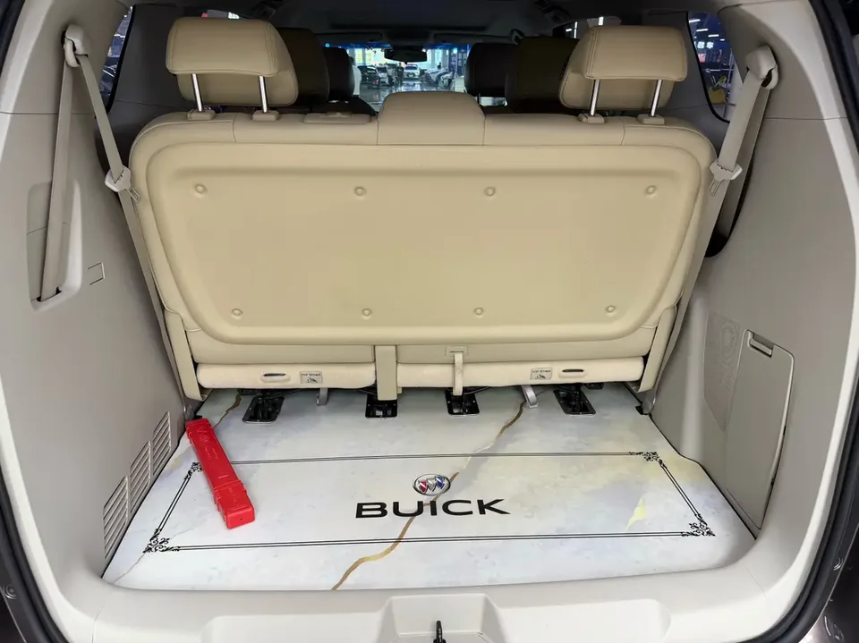 Buick GL8 Buick GL8 2022 Land Business Class 652T Luxury Edition 2023 — миниатюра 5