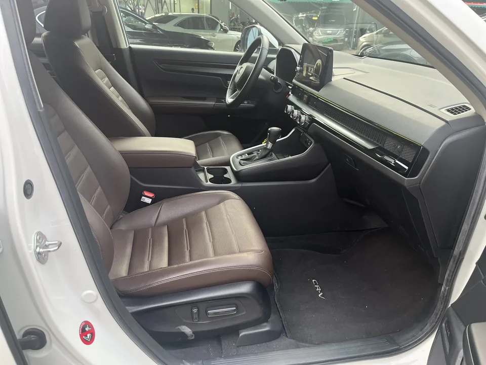Honda CR-V Honda CR-V 2023 240TURBO CVT 2WD 7-seater version 2023 — миниатюра 3