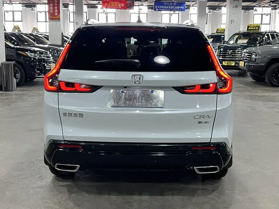Honda CR-V e:HEV 2.0L 2WD Zhiyi Edition 2025 — миниатюра 2