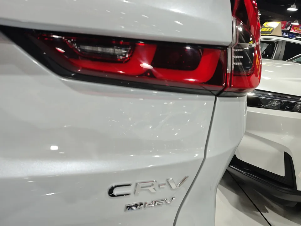 Honda CR-V e:HEV 2.0L 2WD Zhiyi Edition 2025 — миниатюра 3