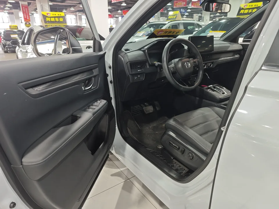 Honda CR-V e:HEV 2.0L 2WD Zhiyi Edition 2025 — миниатюра 5