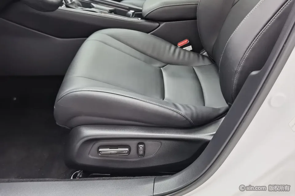 Honda Inspire Insignia 260TURBO Elegant Edition 2024 — миниатюра 4