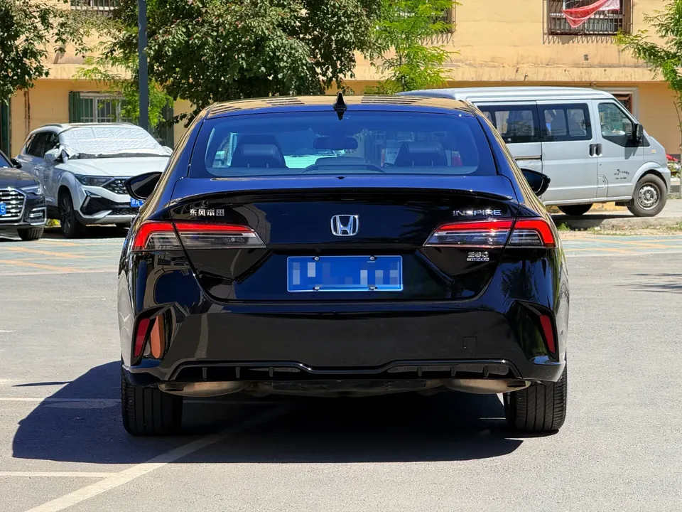 Honda Inspire Insignia 260TURBO Elegant Edition 2024 — миниатюра 2